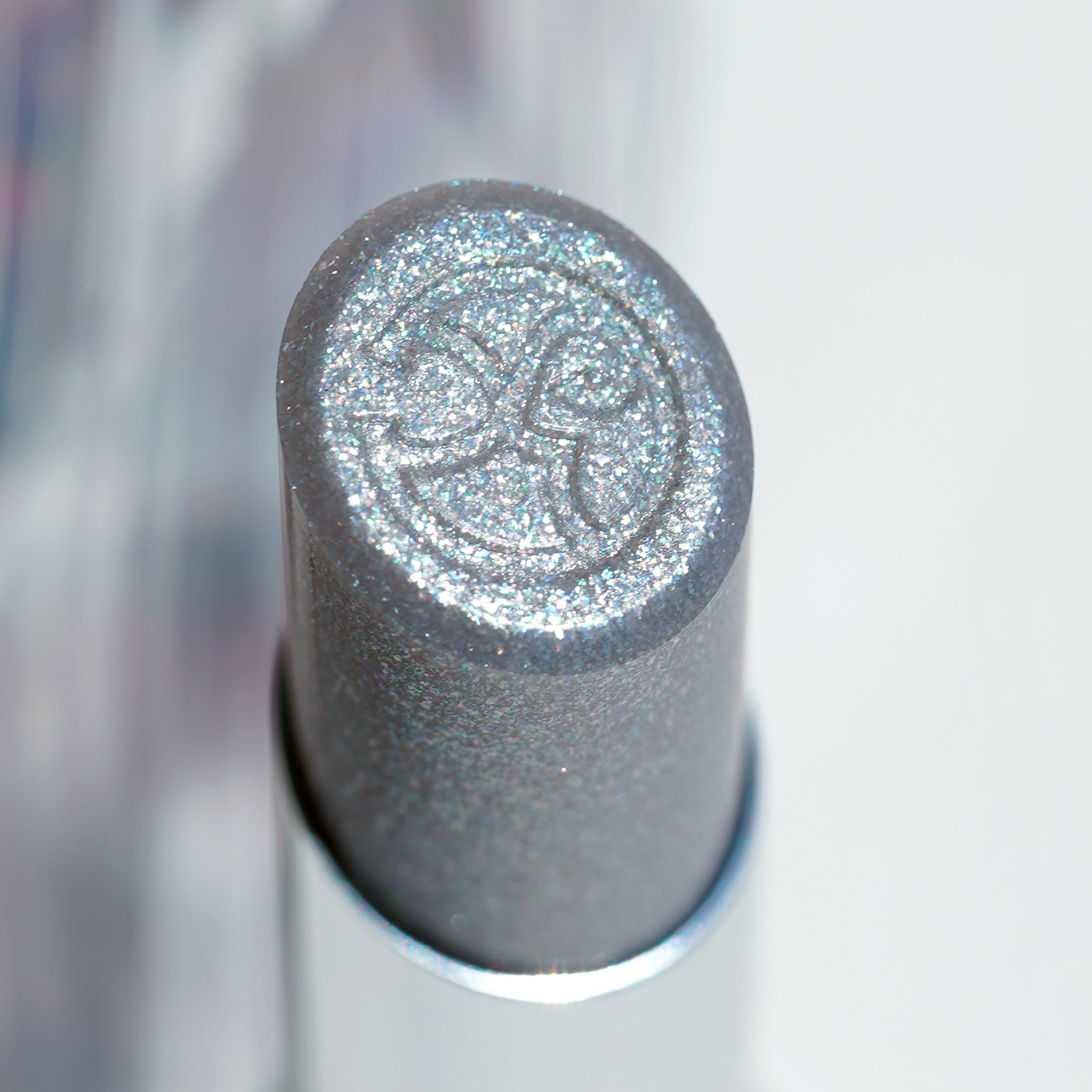 LIPSTICK – FRANGES DIVINES