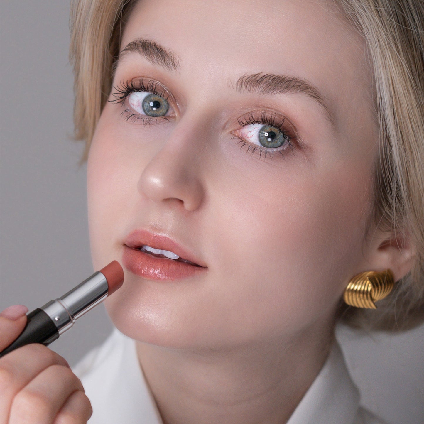 【予約商品】ルージュ ウーフォリ ドゥ ラ ソワ　YOHAKU  余白 (Ⅱ)  FRANGES DIVINES ✕ 海野ジェニー